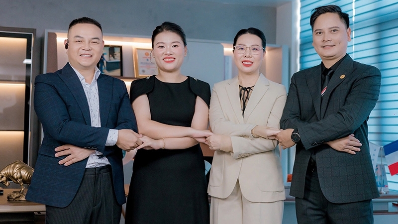 Doanh nhân Phùng Đình Việt: Người đứng sau sự phát triển thương hiệu thiết bị công nghiệp Bstrong