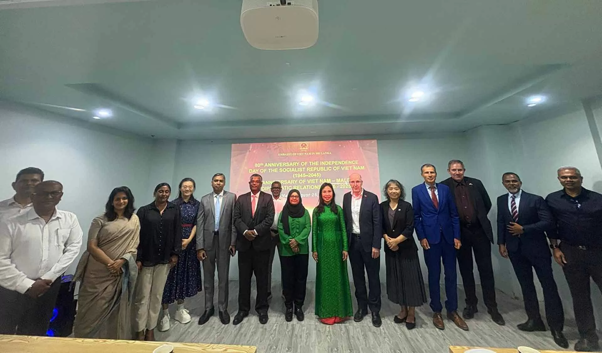 Maldives luôn coi trọng việc tăng cường và phát triển quan hệ với Việt Nam Maldives luôn coi trọng việc tăng cường và phát triển quan hệ với Việt Nam