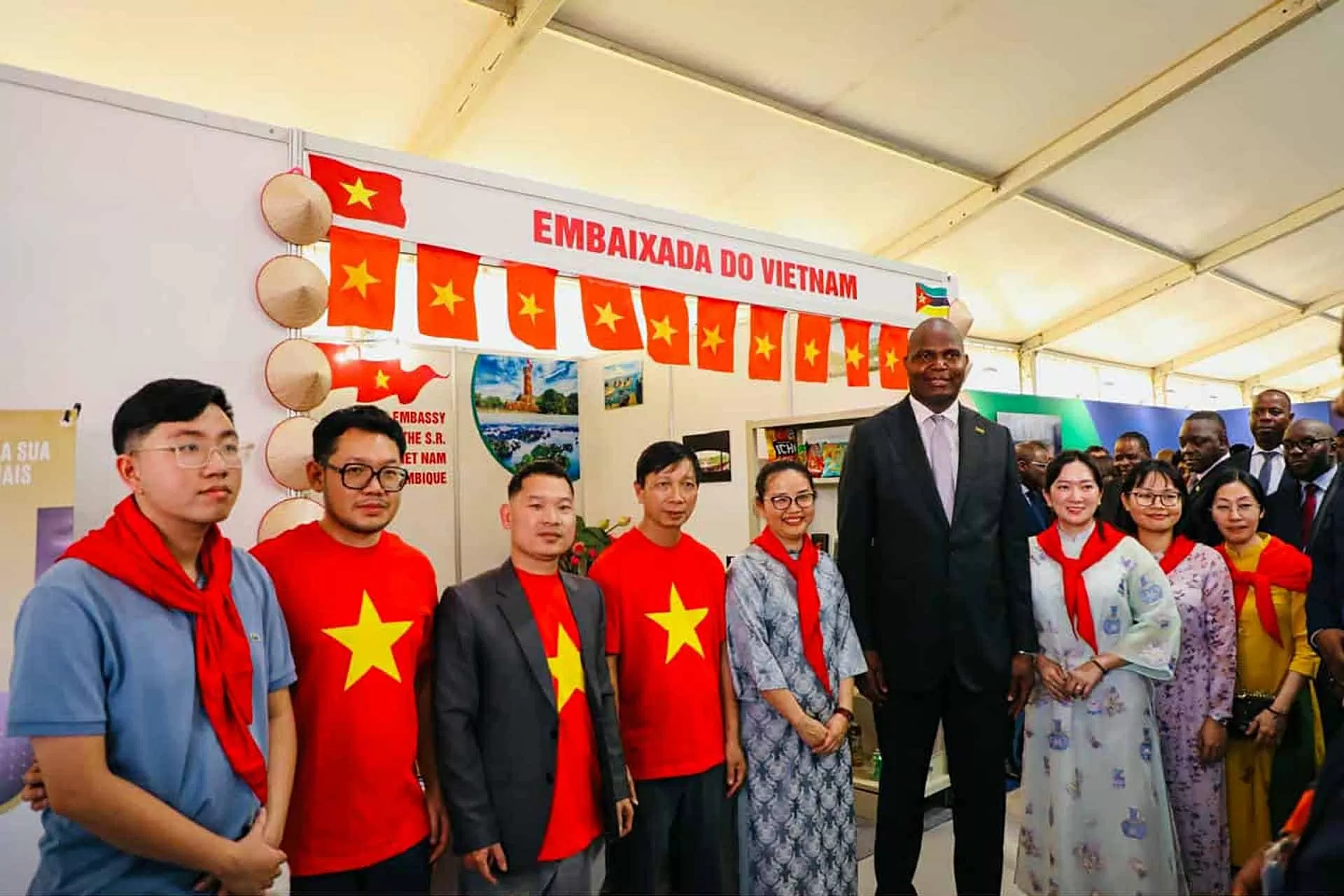 Quảng bá hình ảnh đất nước, con người Việt Nam tại Hội chợ quốc tế Maputo