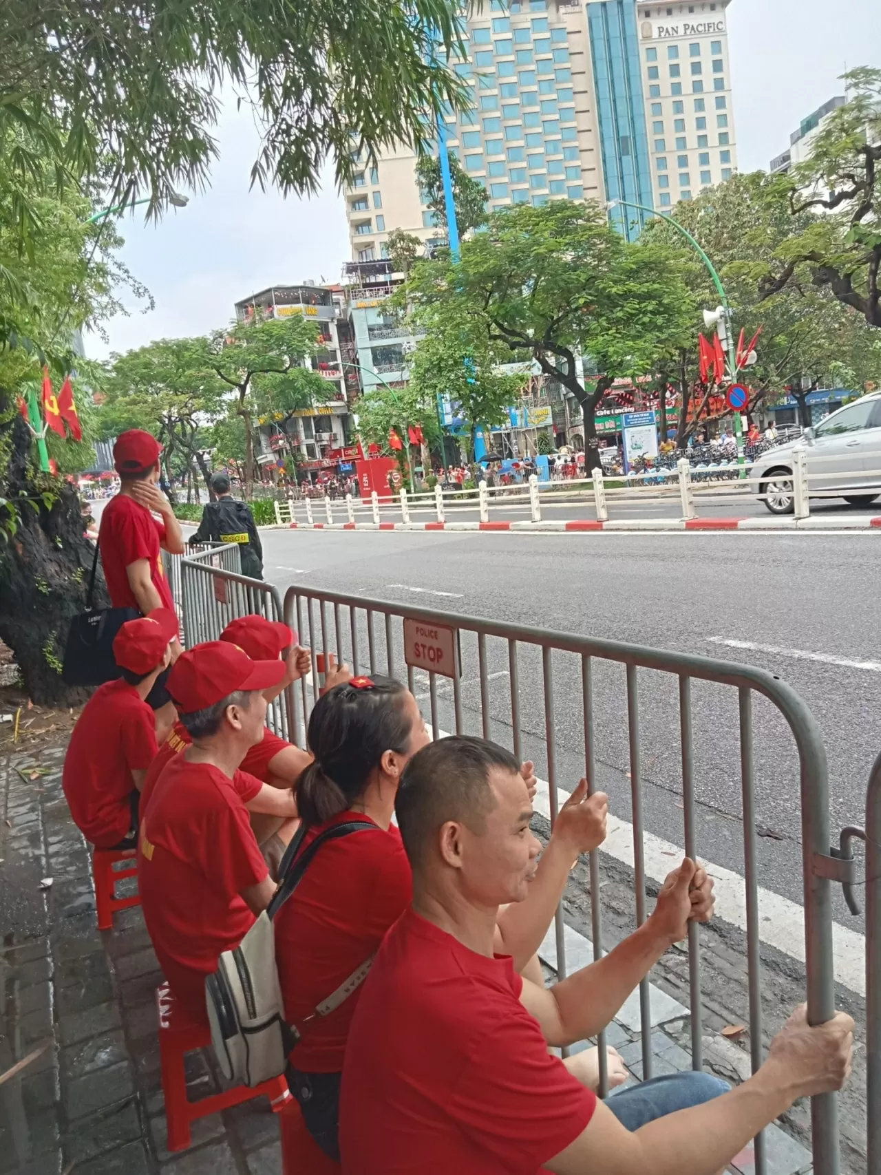 Người dân đổ về Ba Đình check-in Người dân đổ về Ba Đình check-in