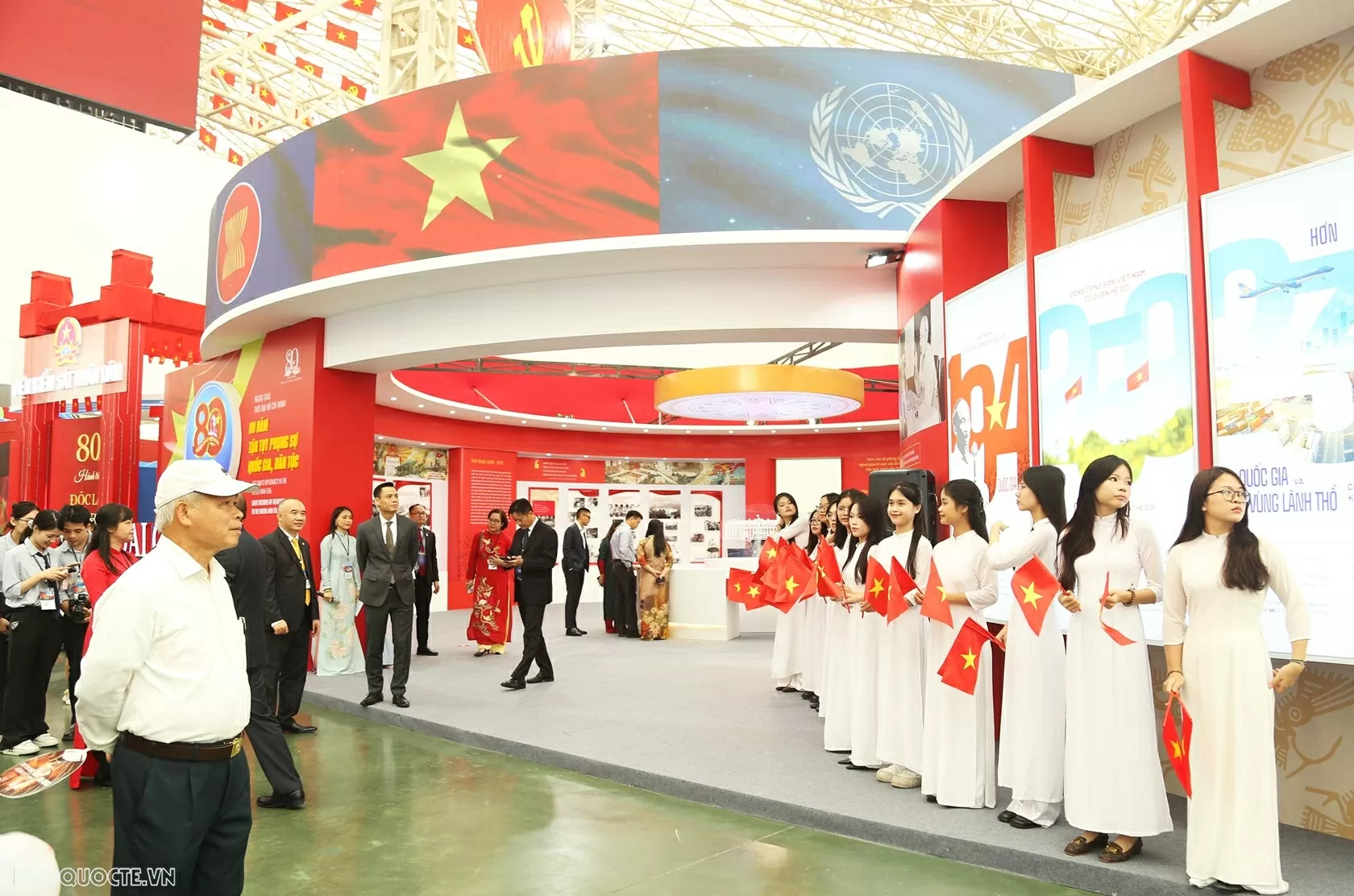 Khai mạc Triển lãm 80 năm thành tựu đất nước '80 năm hành trình Độc lập - Tự do - Hạnh phúc'