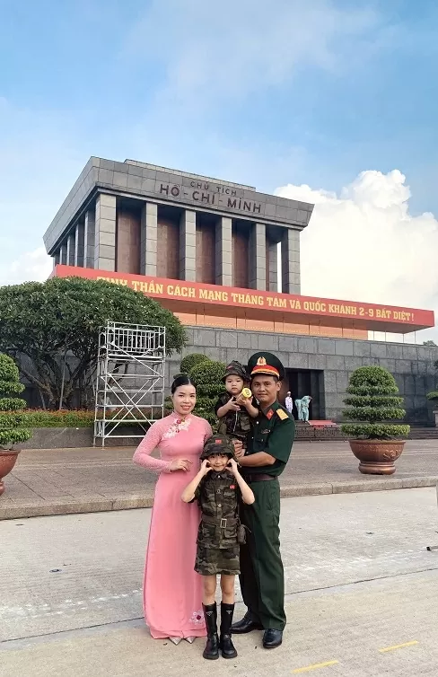 Hà Nội hân hoan niềm vui những ngày giáp Tết Độc lập