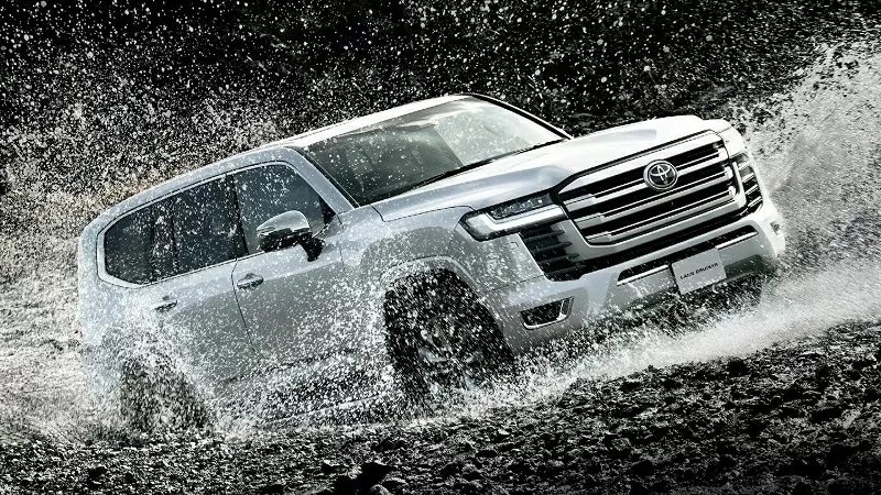 Top những mẫu ô tô có khả năng lội nước tốt nhất tại Việt Nam