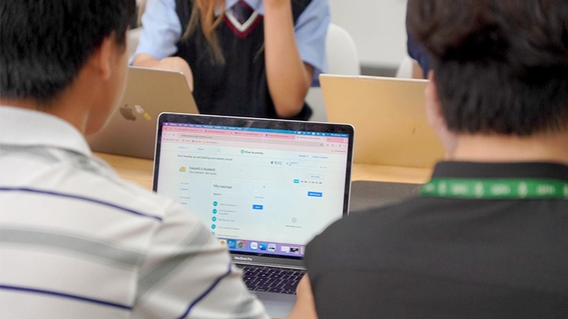 khanmigo va su khang dinh vai tro tien phong trong thoi dai ai giao duc