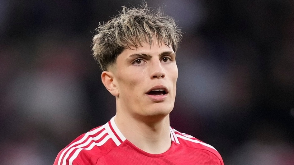 XONG! Man Utd bán Garnacho cho Chelsea