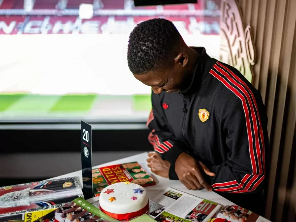 Kobbie Mainoo đề nghị được rời Man Utd Kobbie Mainoo đề nghị được rời Man Utd