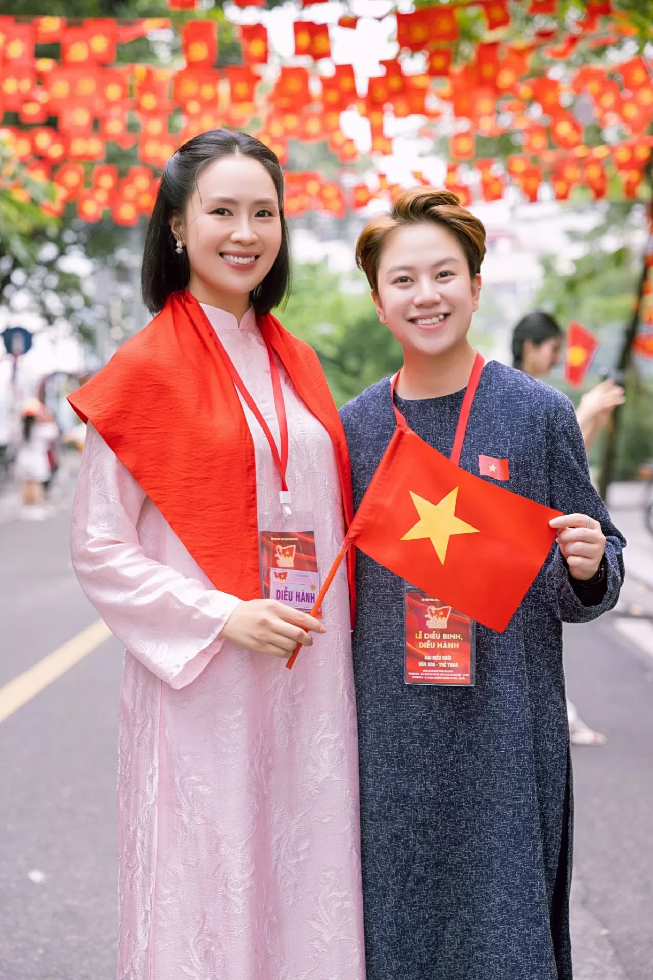 Hồng Diễm thướt tha áo hồng trước thềm 2/9 Hồng Diễm thướt tha áo hồng trước thềm 2/9