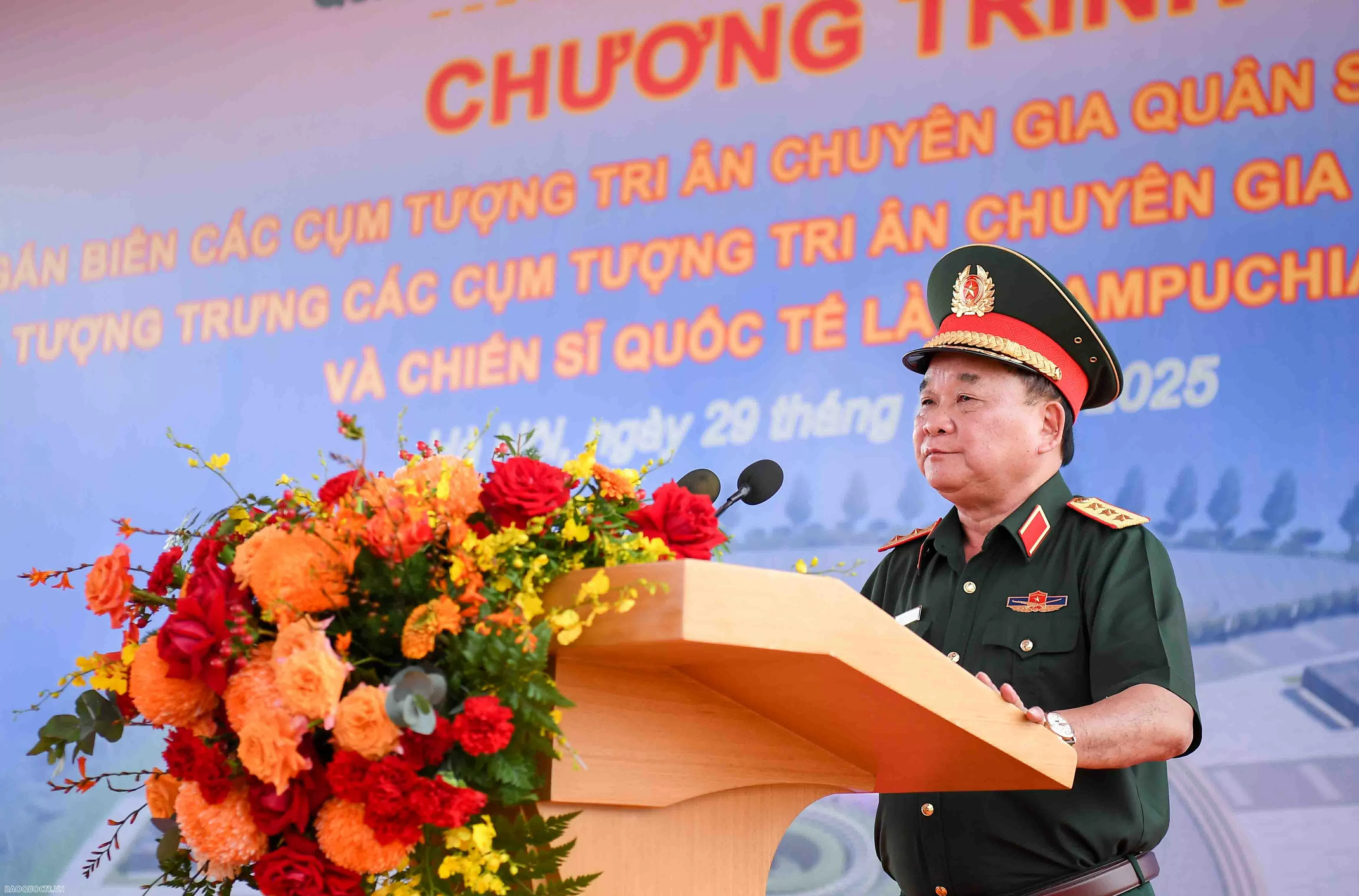 Việt Nam gắn biển tượng tri ân các chuyên gia quân sự Liên Xô, Cuba