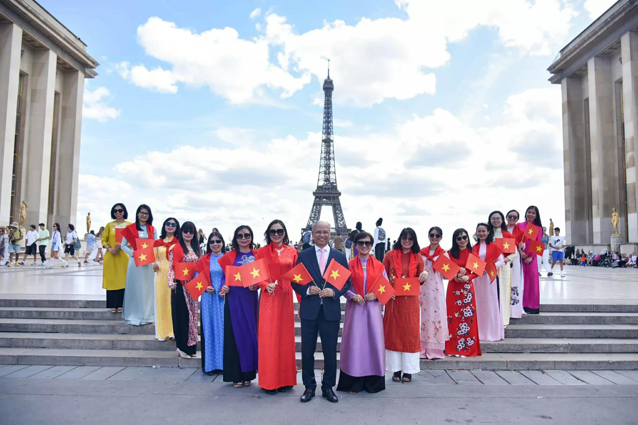 Chuỗi hoạt động kỷ niệm 80 năm Quốc khánh 2/9 tại Pháp: Hướng về cội nguồn, tự hào dân tộc