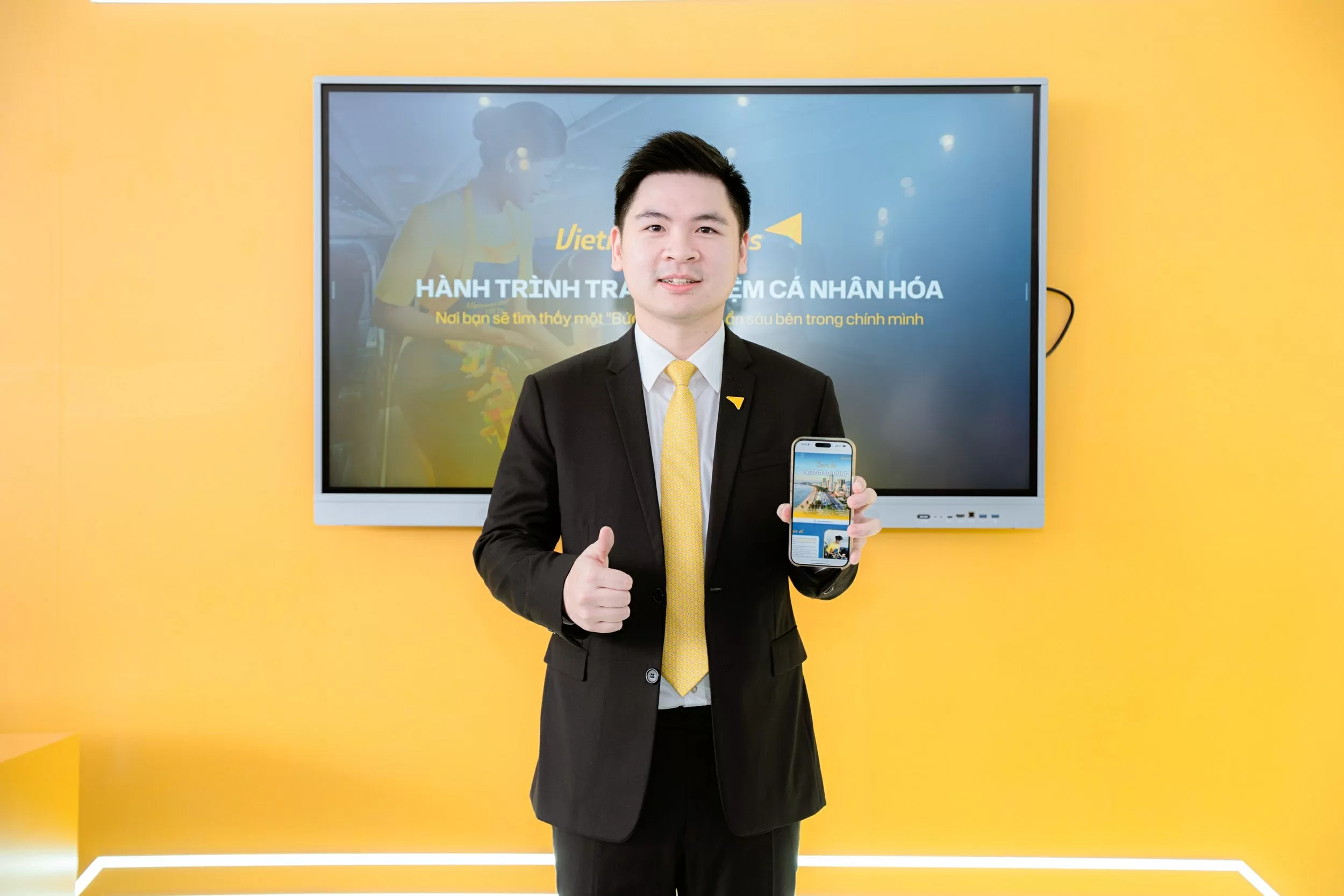 Dấu ấn Vietravel Airlines tại Triển lãm thành tựu đất nước: Khẳng định khát vọng cất cánh từ vùng trời quốc gia Dấu ấn Vietravel Airlines tại Triển lãm thành tựu đất nước: Khẳng định khát vọng cất cánh từ vùng trời quốc gia