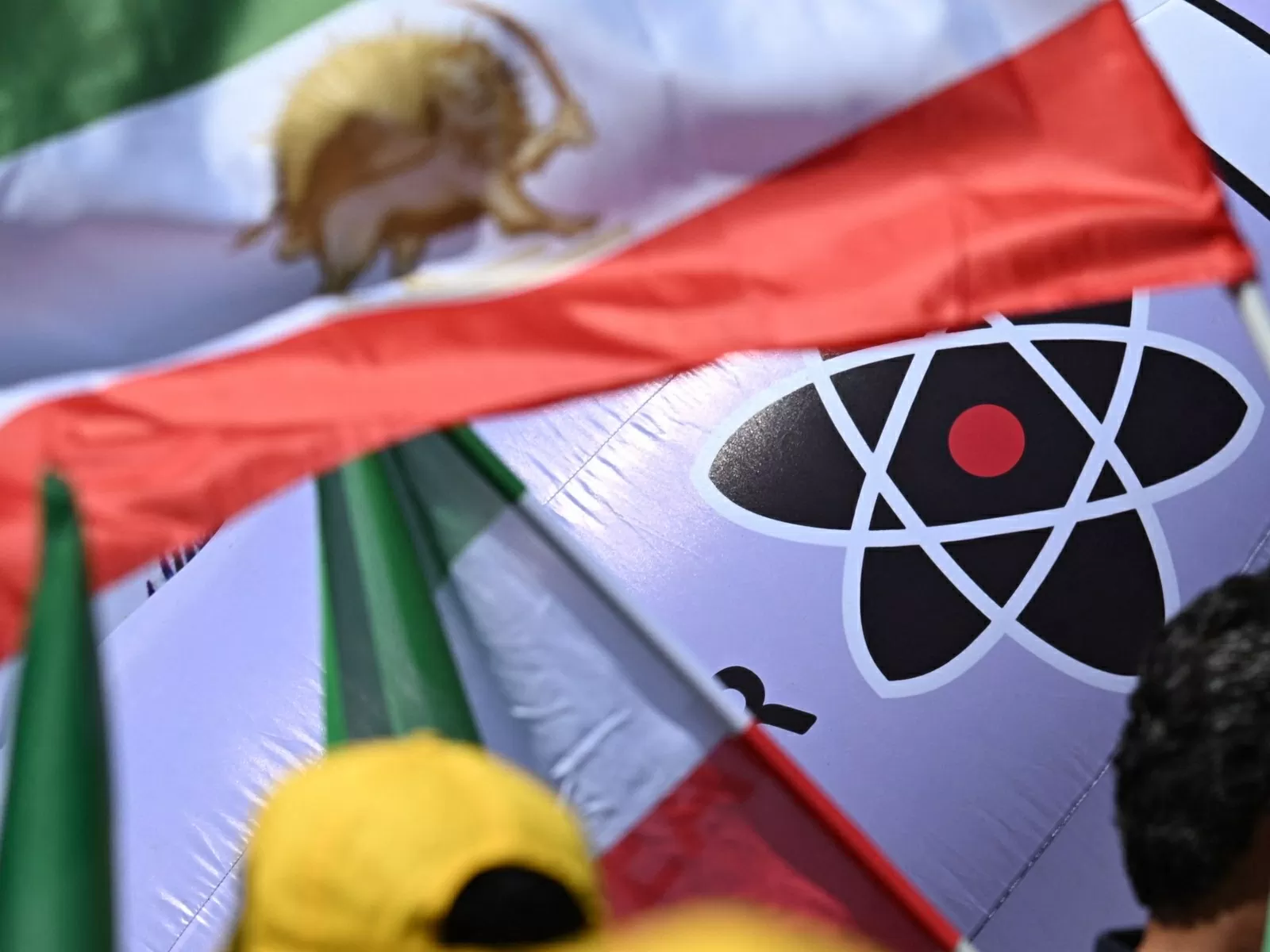 Iran khởi động kế hoạch rút khỏi Hiệp ước Không phổ biến vũ khí hạt nhân đáp trả E3 Iran khởi động kế hoạch rút khỏi Hiệp ước Không phổ biến vũ khí hạt nhân đáp trả E3