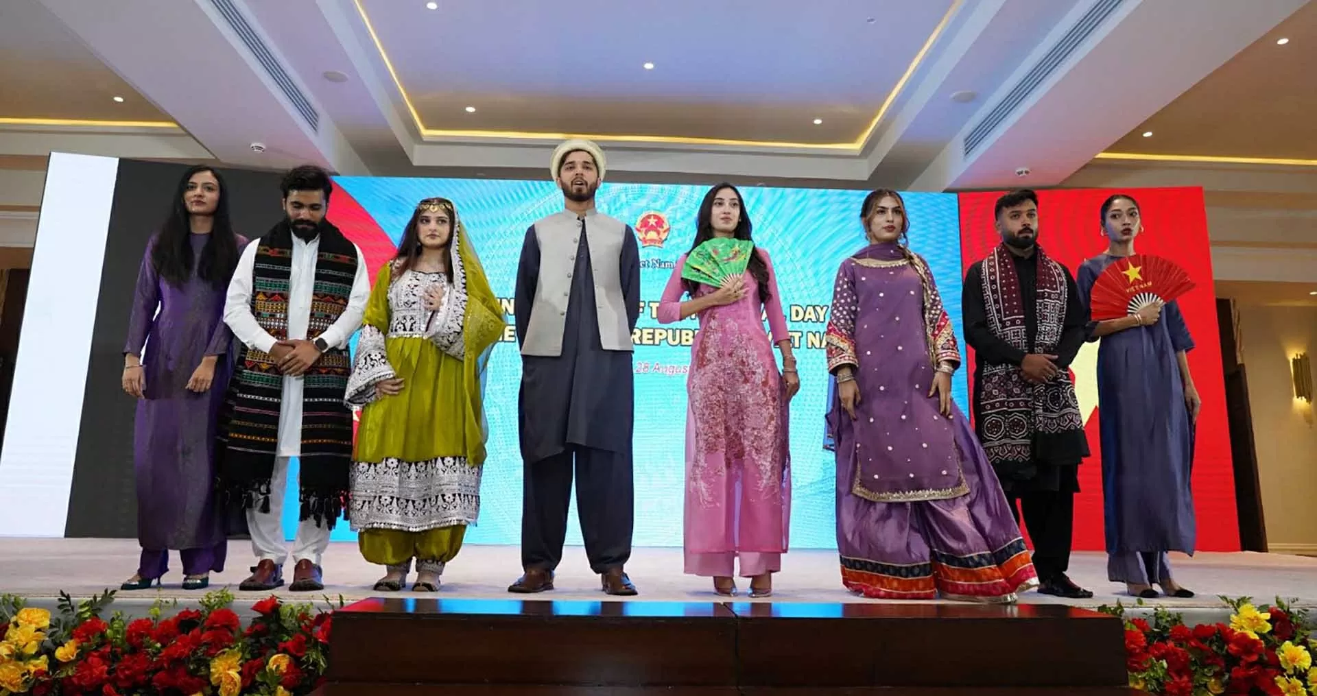 Chuỗi hoạt động kỷ niệm 80 năm Cách mạng tháng Tám và Quốc khánh Việt Nam tại Pakistan