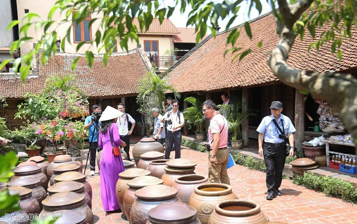 làng cổ đường lâm làng cổ đường lâm