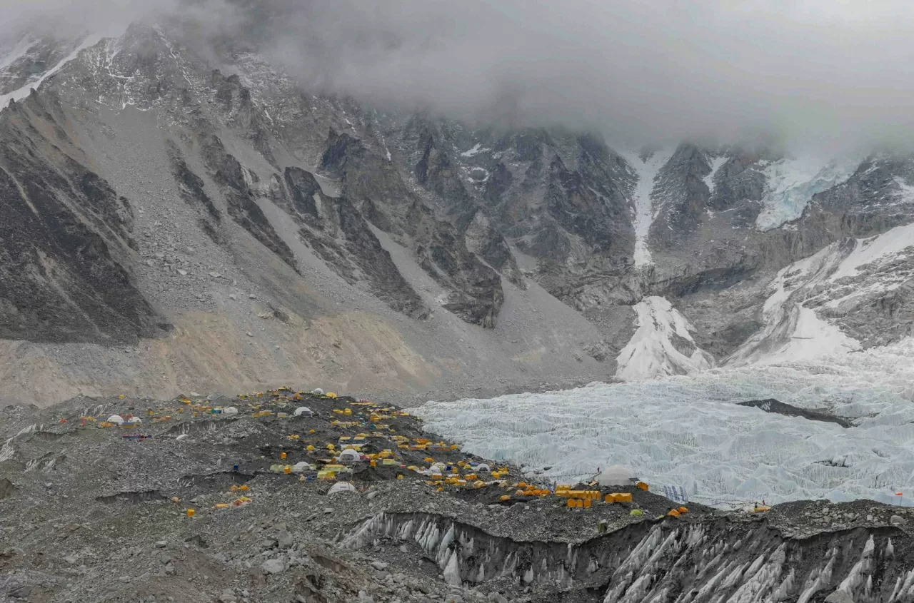 Nepal vạch ra lộ trình mới cho Everest