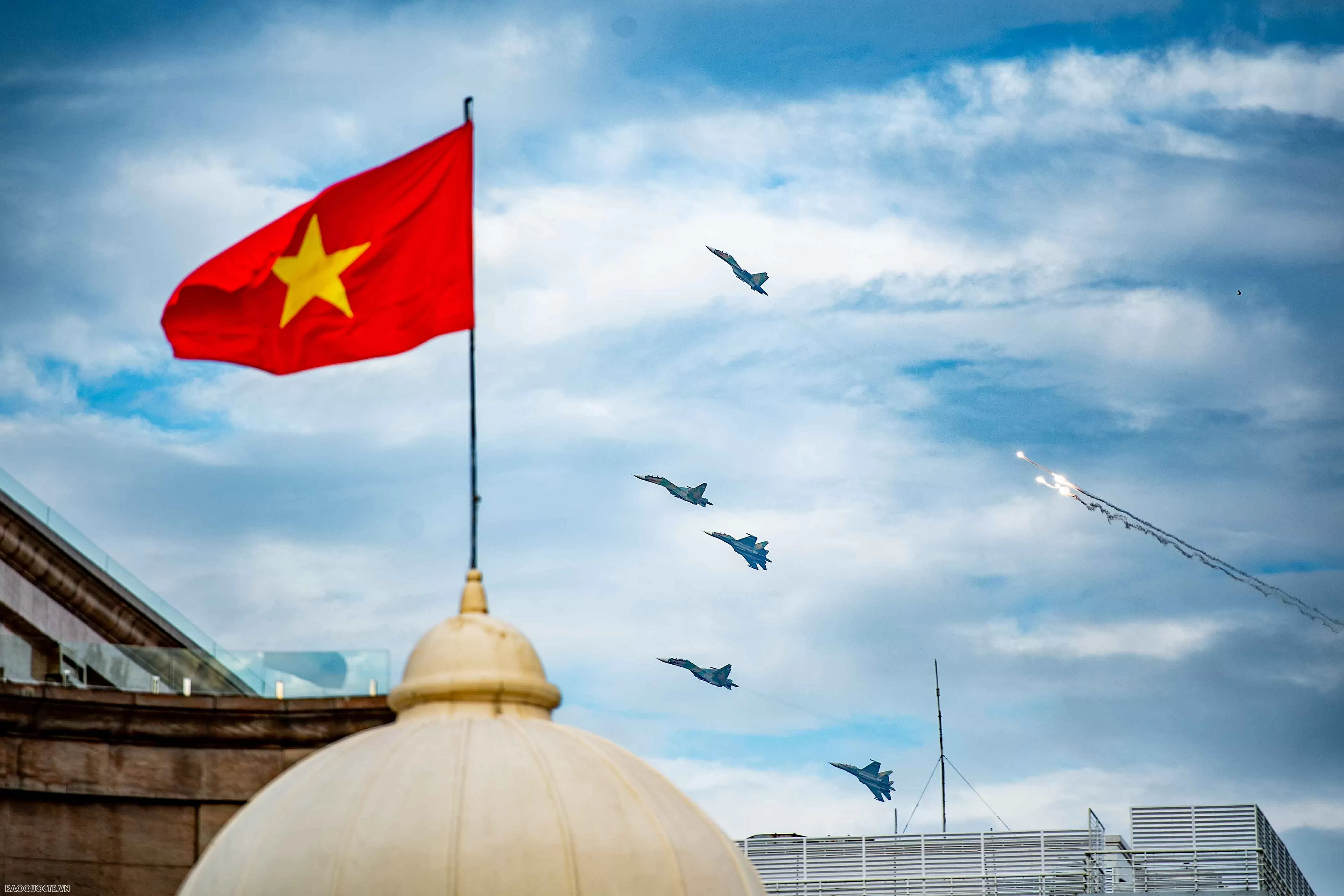 Thời điểm hội tụ tổng hòa các lợi thế, sức mạnh để dân tộc vươn lên