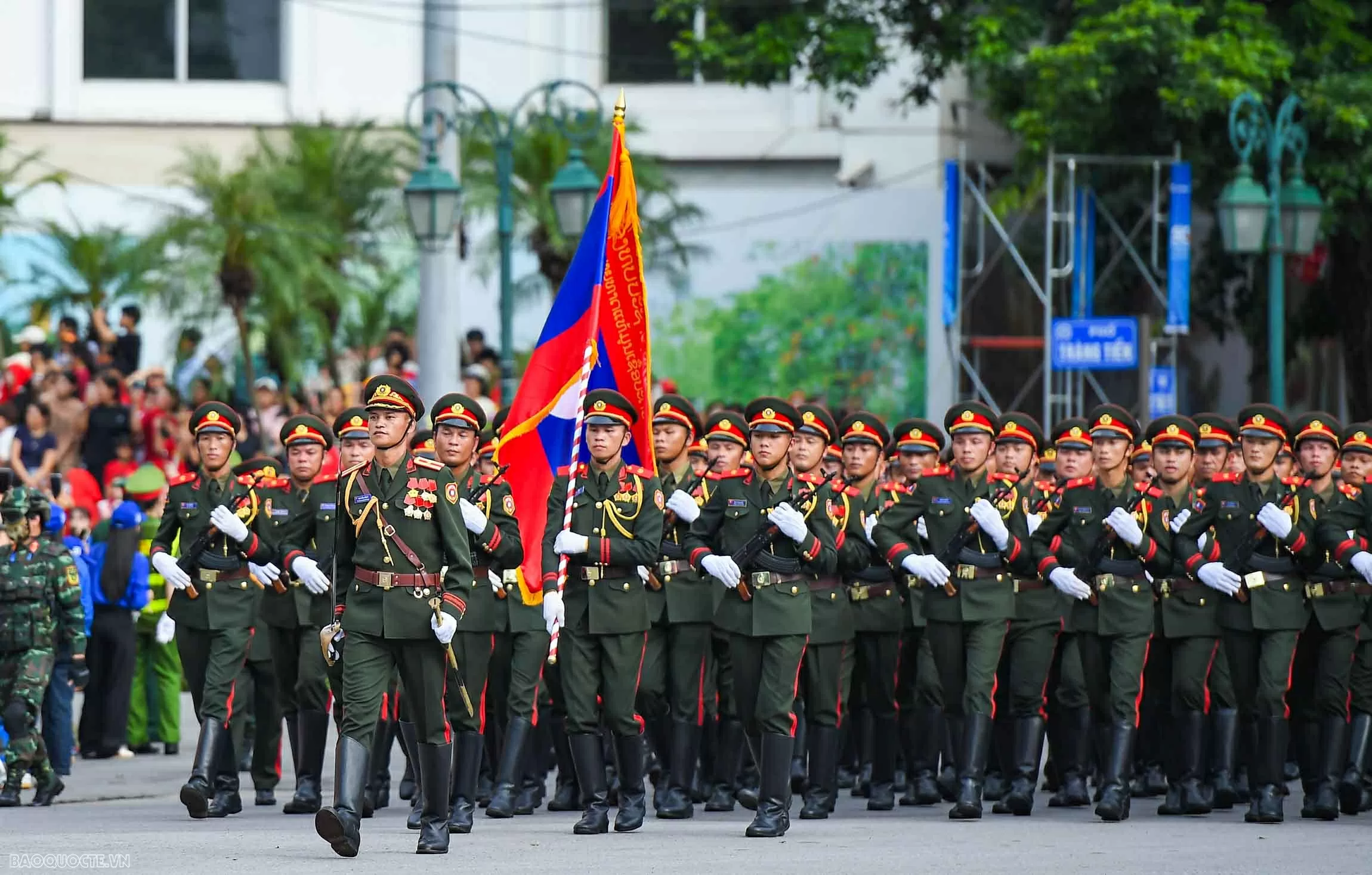 Ngắm 4 khối quân nhân nước ngoài tại tổng duyệt diễu binh Quốc khánh