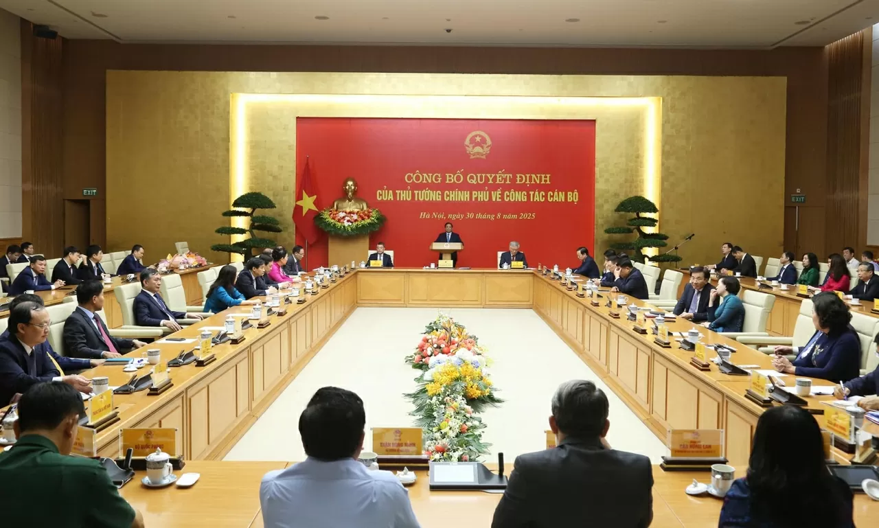 Toàn cảnh buổi công bố Quyết định