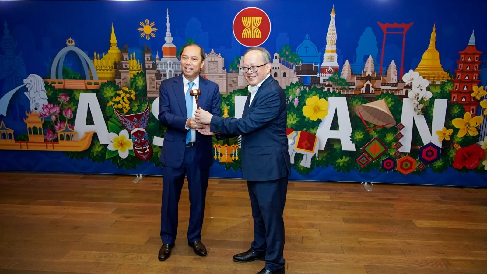 Việt Nam tiếp nhận vai trò Chủ tịch luân phiên Ủy ban ASEAN tại Washington