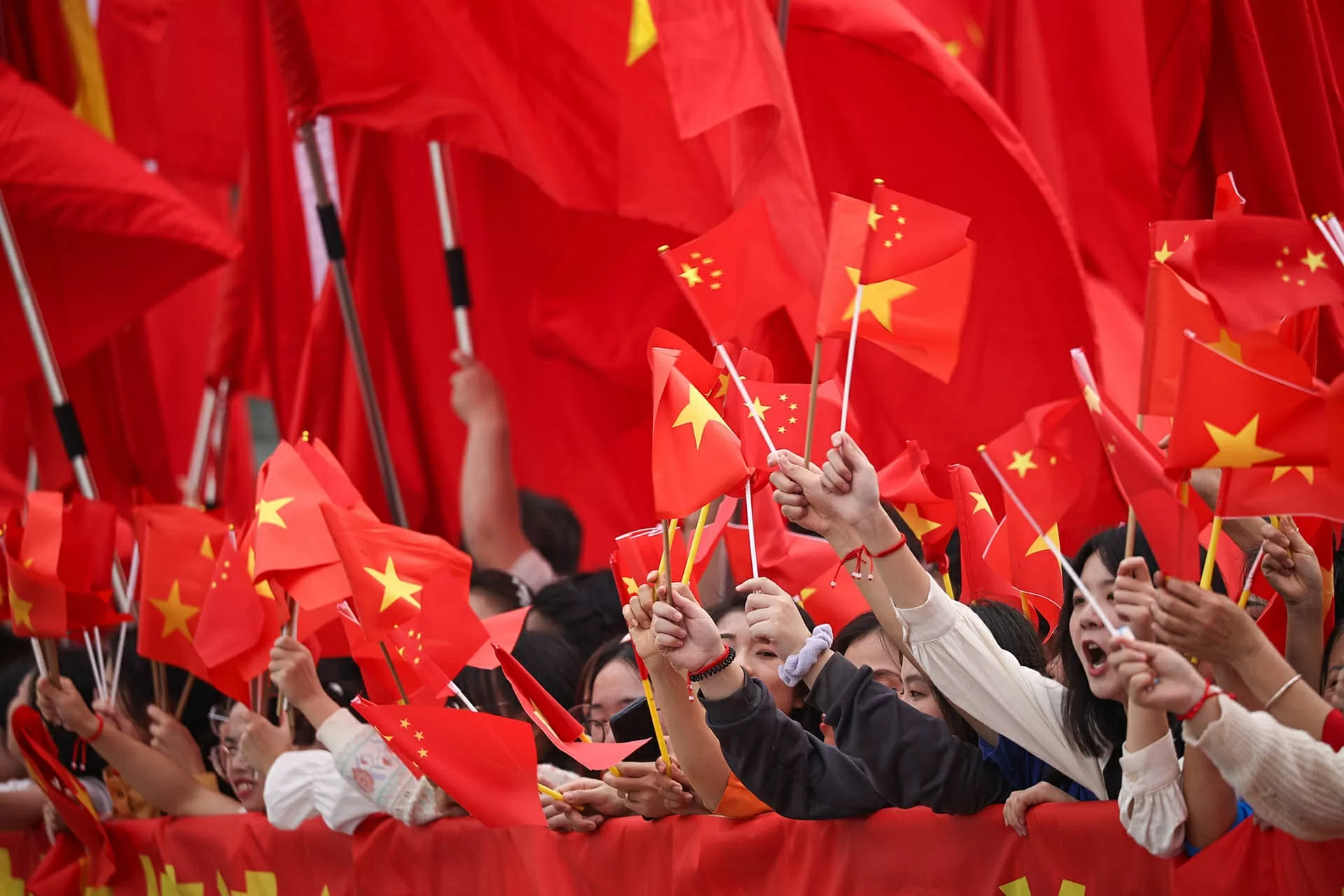 Điểm nhấn, động lực, khí thế!