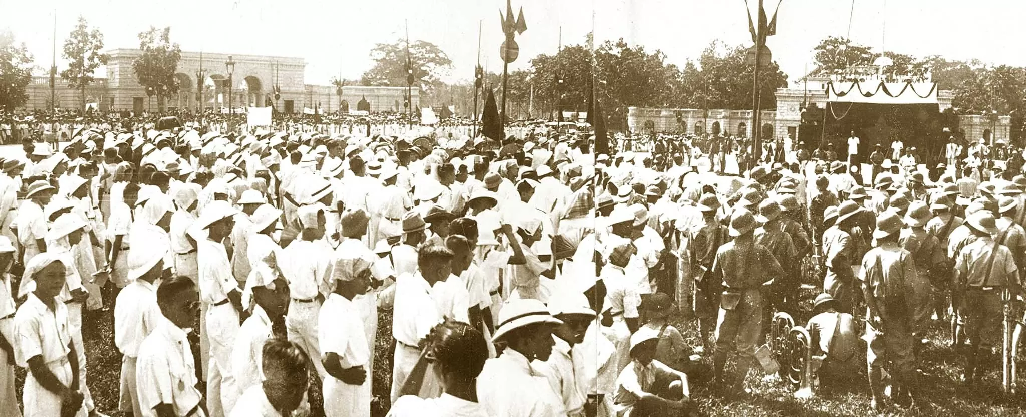 Bản Tuyên ngôn của lòng dân hợp quy luật phát triển Bản Tuyên ngôn của lòng dân hợp quy luật phát triển