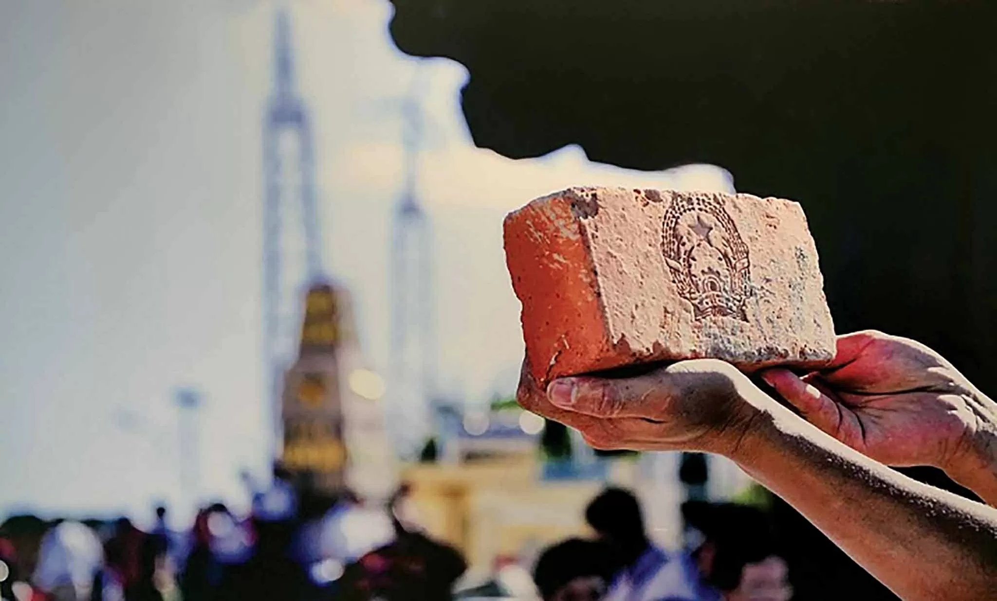 Câu chuyện ra đời Quốc huy Việt Nam Câu chuyện ra đời Quốc huy Việt Nam