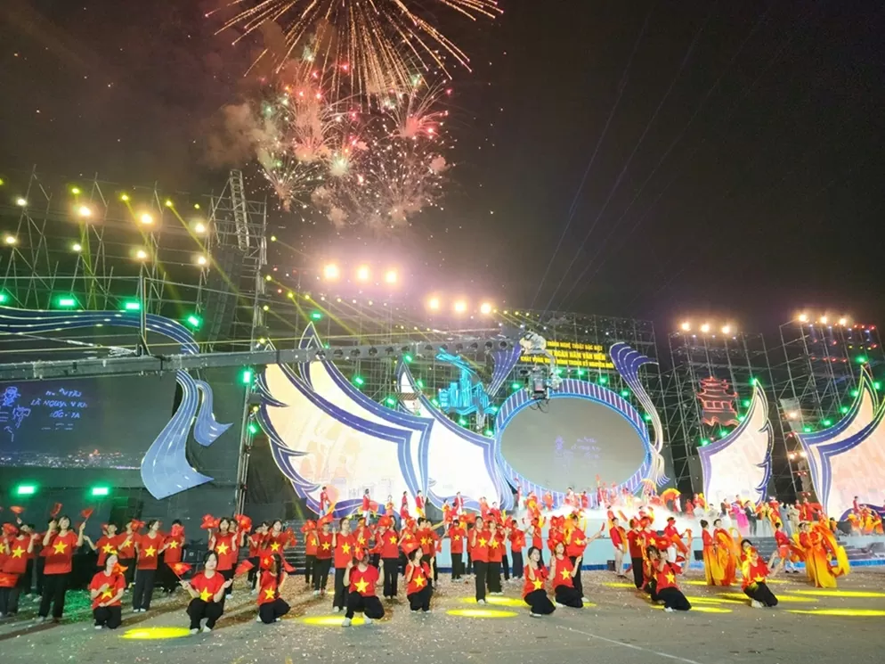 Bắc Ninh bắn 1.000 quả pháo hoa tầm cao và 60 giàn pháo hoa tầm thấp chào mừng ngày Quốc khánh Bắc Ninh bắn 1.000 quả pháo hoa tầm cao và 60 giàn pháo hoa tầm thấp chào mừng ngày Quốc khánh