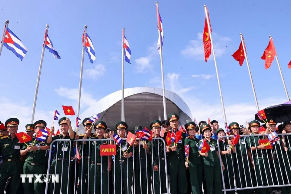 Bí thư Thứ nhất, Chủ tịch nước Cuba bắt đầu thăm cấp Nhà nước tới Việt Nam