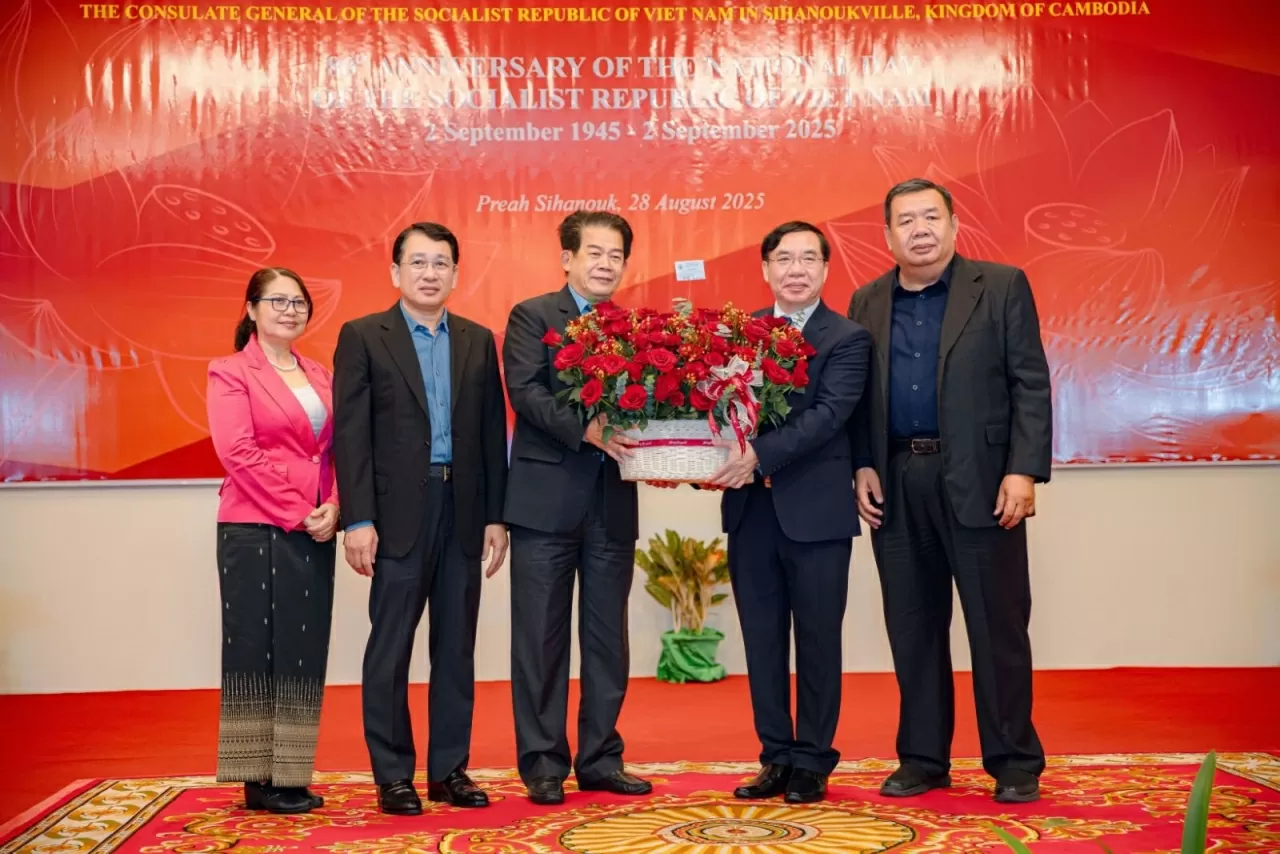 Ấm áp tình hữu nghị tại Lễ kỷ niệm Quốc khánh Việt Nam ở Tây Nam Campuchia Ấm áp tình hữu nghị tại Lễ kỷ niệm Quốc khánh Việt Nam ở Tây Nam Campuchia