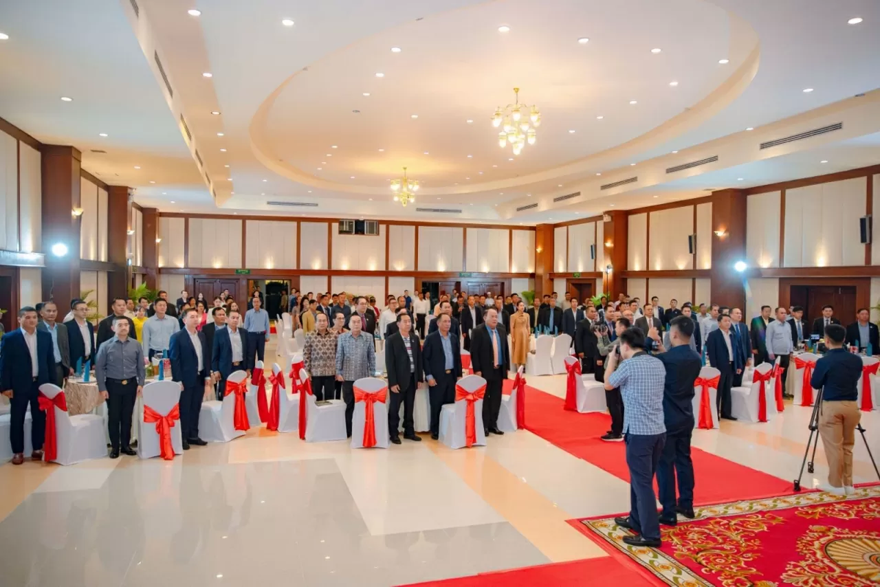 Ấm áp tình hữu nghị tại Lễ kỷ niệm Quốc khánh Việt Nam ở Tây Nam Campuchia Ấm áp tình hữu nghị tại Lễ kỷ niệm Quốc khánh Việt Nam ở Tây Nam Campuchia