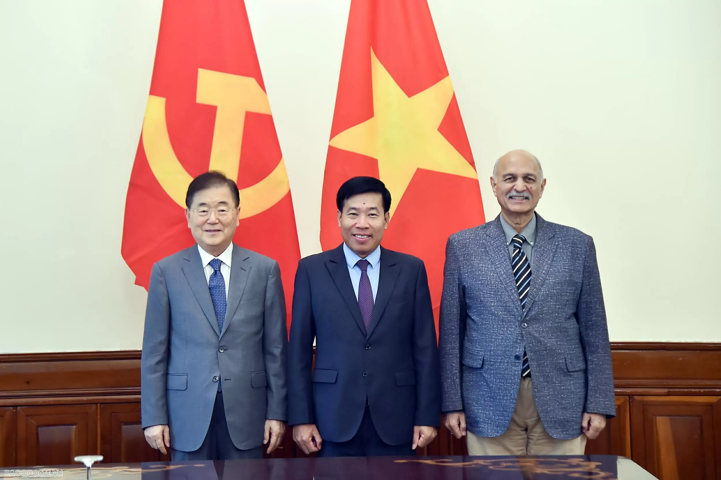 Thứ trưởng Nguyễn Mạnh Cường tiếp Ban Lãnh đạo Hội nghị quốc tế các đảng chính trị châu Á