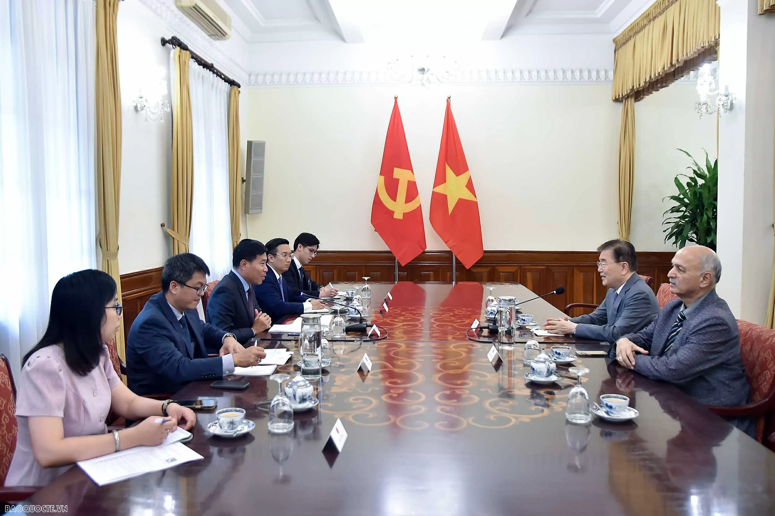 Đoàn Ban Lãnh đạo Hội nghị quốc tế các đảng chính trị châu Á thăm làm việc tại Việt Nam và tham dự Lễ kỷ niệm 80 năm Cách mạng Tháng Tám và Quốc khánh 02/9 Thứ trưởng Nguyễn Mạnh Cường tiếp Ban Lãnh đạo Hội nghị quốc tế các đảng chính trị châu Á