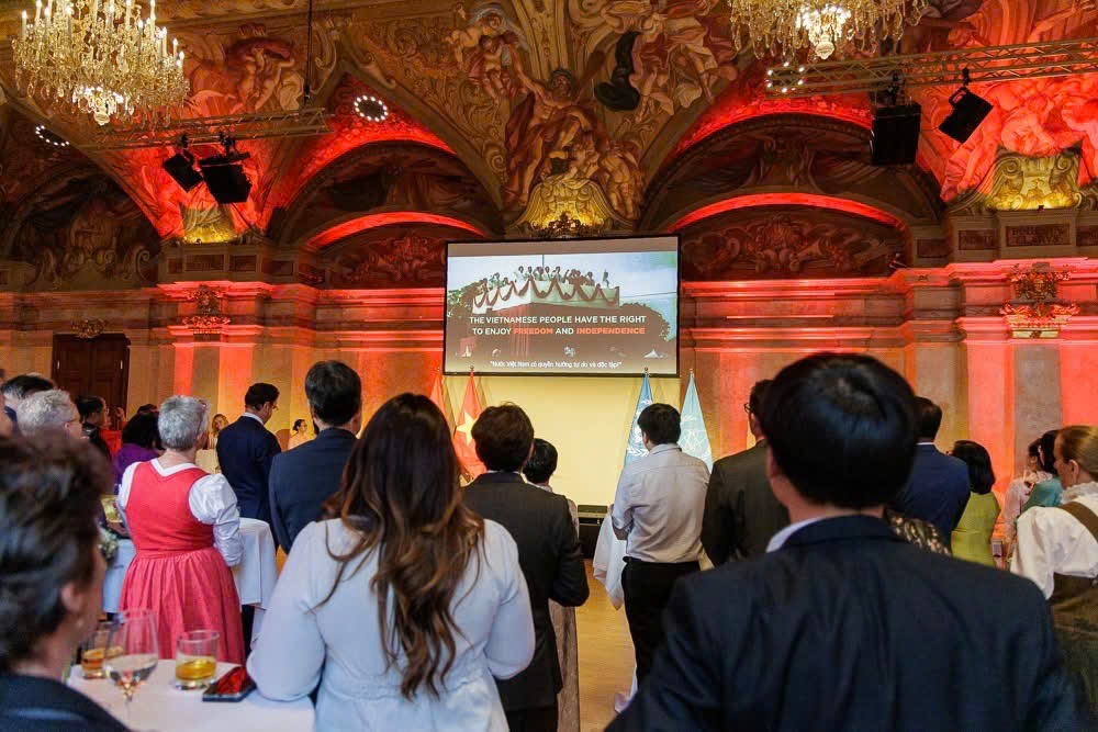 Kỷ niệm 80 năm Quốc khánh tại Áo: Tràn ngập sắc màu, âm thanh và văn hóa