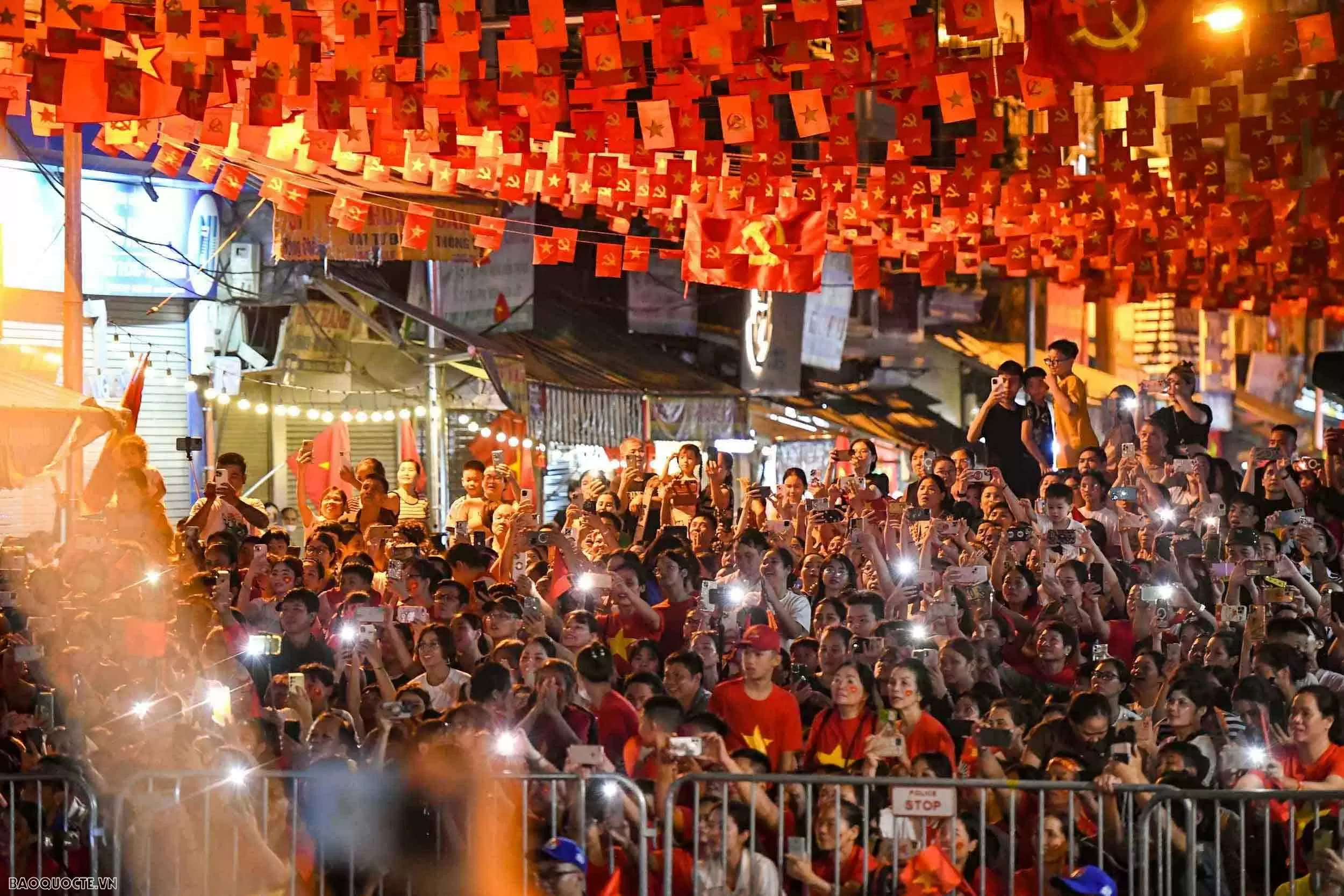 Hà Nội: Tăng cường bảo đảm, hỗ trợ nhân dân, du khách tham gia, theo dõi các hoạt động Lễ kỷ niệm diễu binh, diễu hành