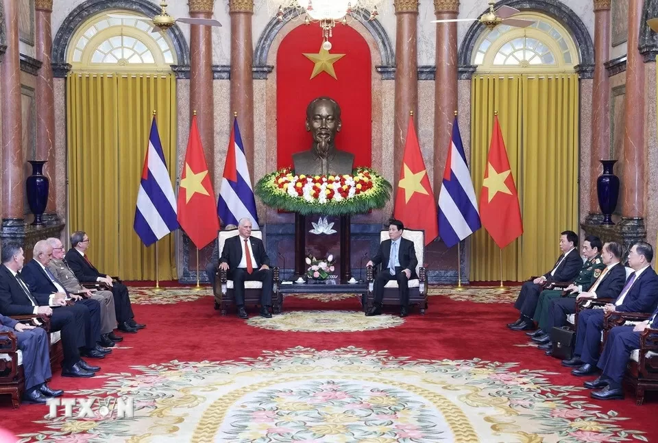 Bí thư thứ nhất, Chủ tịch nước Cuba Miguel Diaz-Canel Bermudez hội kiến  Chủ tịch nước Lương Cường