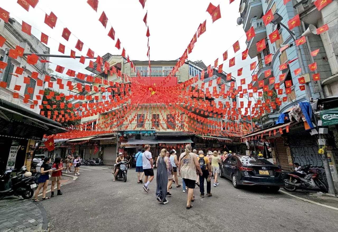 Có một Hà Nội rực rỡ như thế Có một Hà Nội rực rỡ như thế