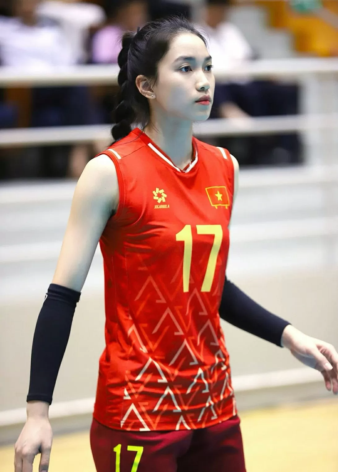 Hoa khôi bóng chuyền Nguyễn Thị Phương dịu dàng đón Quốc khánh 2/9 Hoa khôi bóng chuyền Nguyễn Thị Phương dịu dàng đón Quốc khánh 2/9