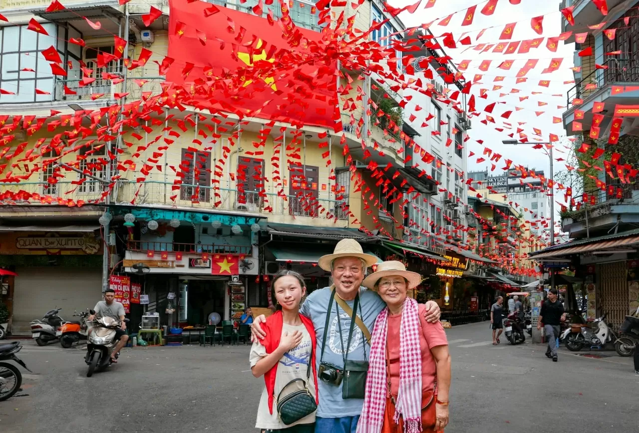 Có một Hà Nội rực rỡ như thế