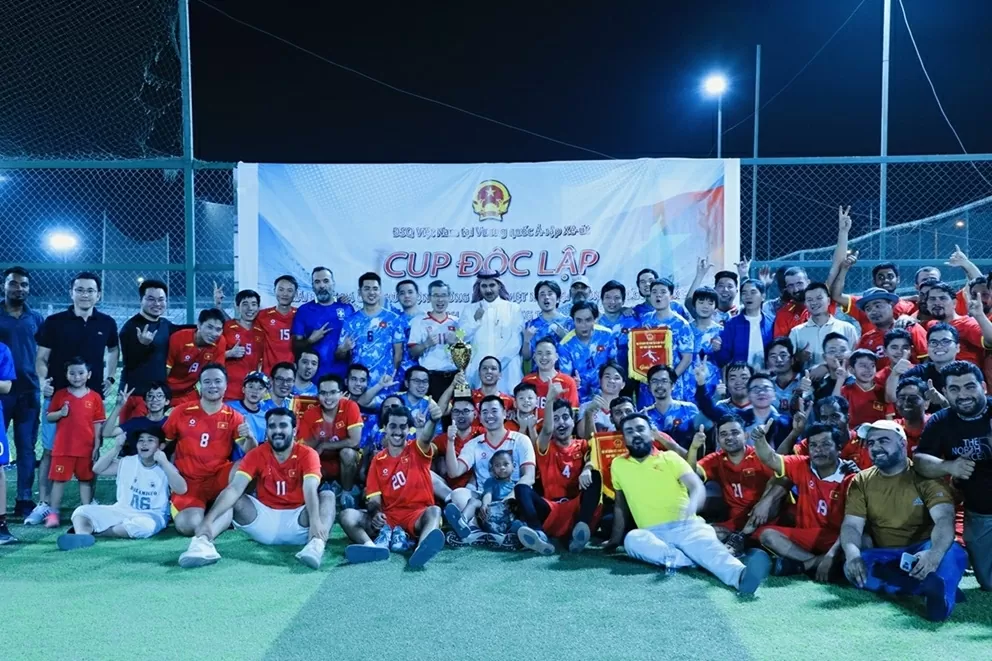 Sôi nổi giải bóng đá Cup Độc lập tại Riyadh, Saudi Arabia Sôi nổi giải bóng đá Cup Độc lập tại Riyadh, Saudi Arabia