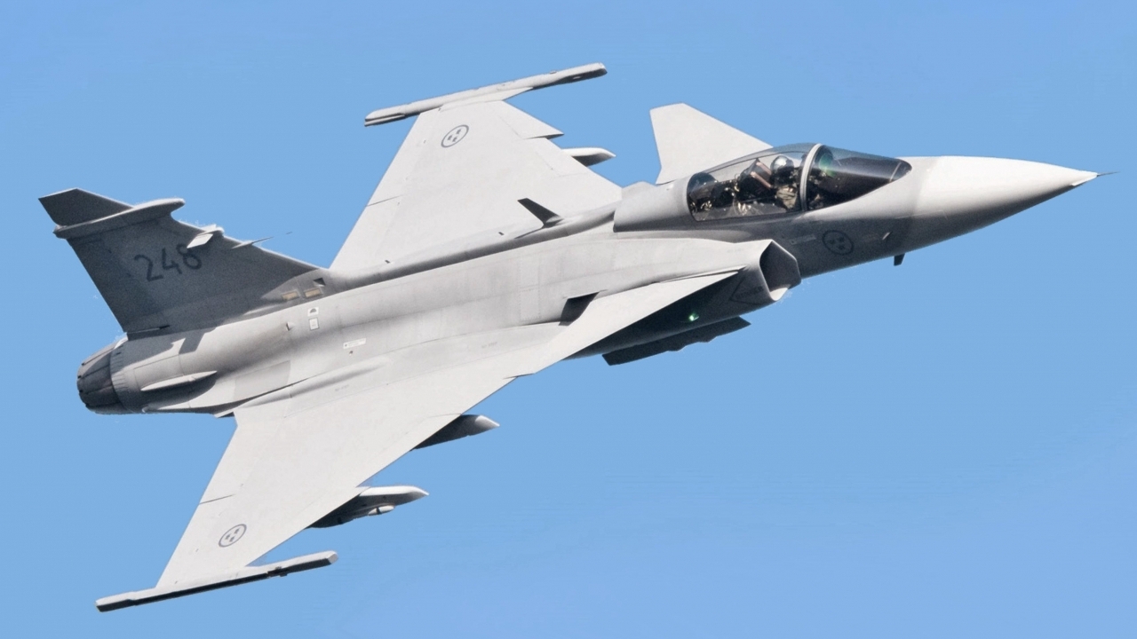 CH Czech nâng cấp sức mạnh không quân, 'tậu' tiêm kích JAS-39 Gripen và xây căn cứ Caslav