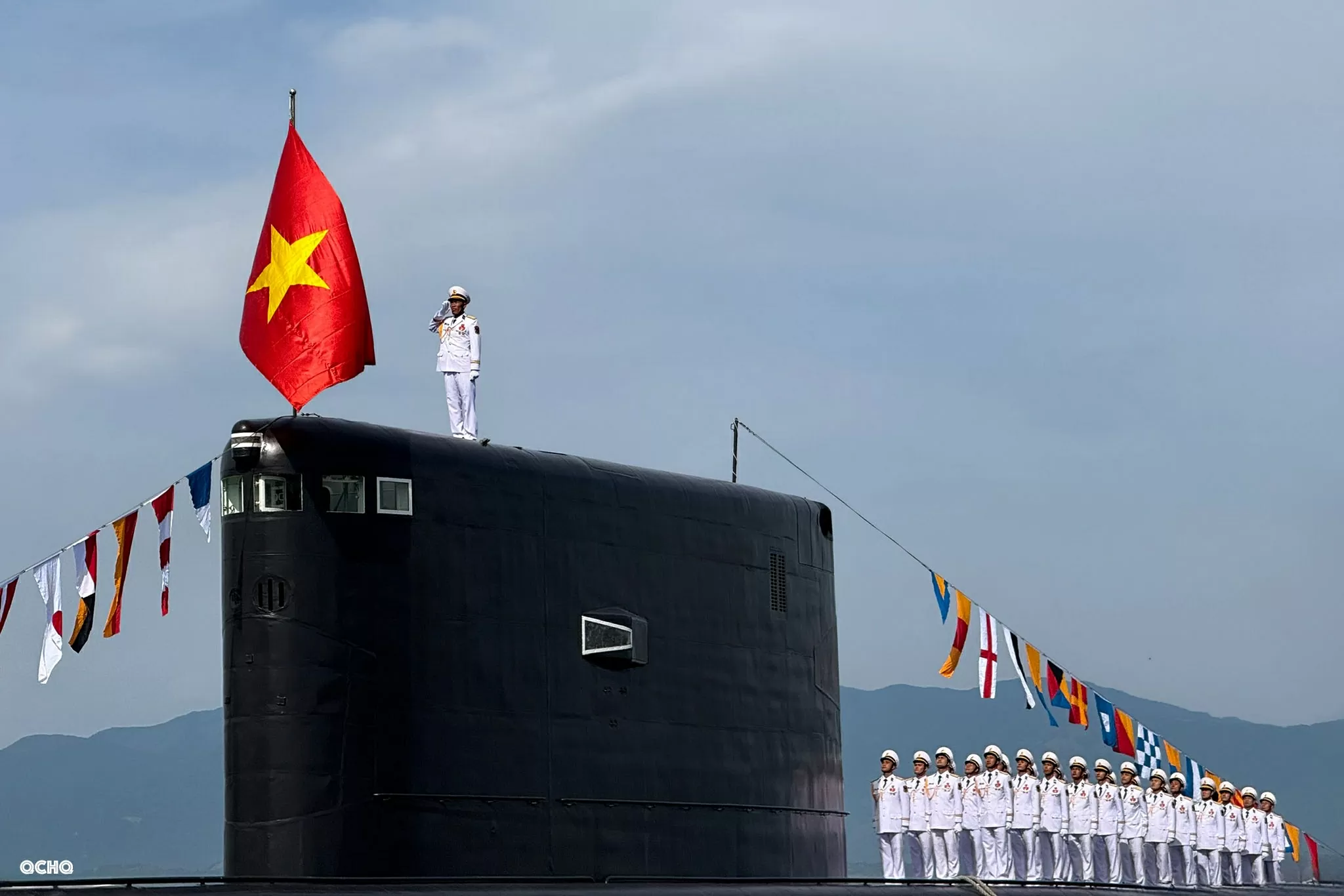 Lực lượng vũ trang trên biển phô diễn sức mạnh trong diễu binh kỷ niệm 80 năm Quốc khánh