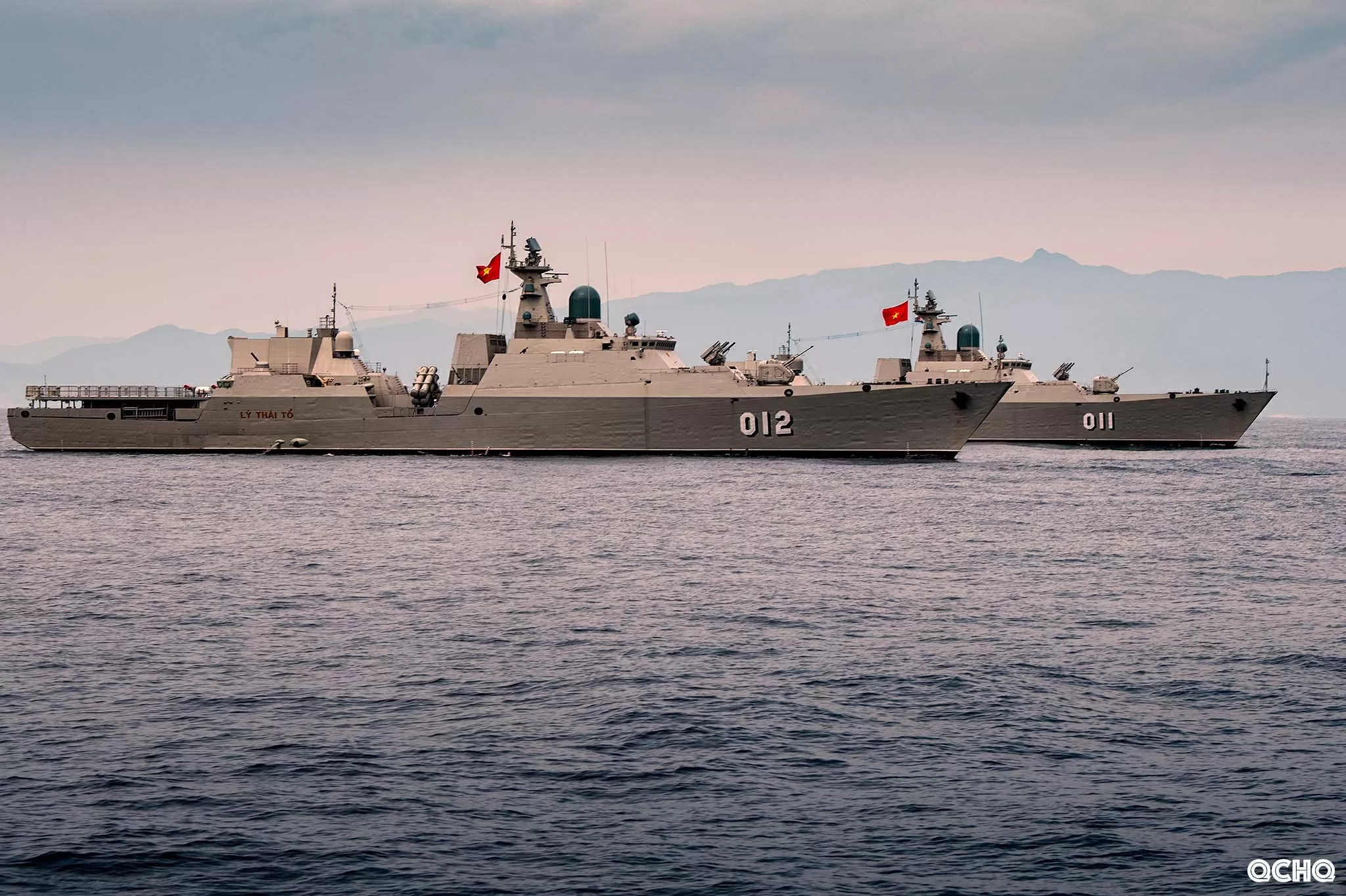 Lực lượng vũ trang trên biển phô diễn sức mạnh trong diễu binh kỷ niệm 80 năm Quốc khánh