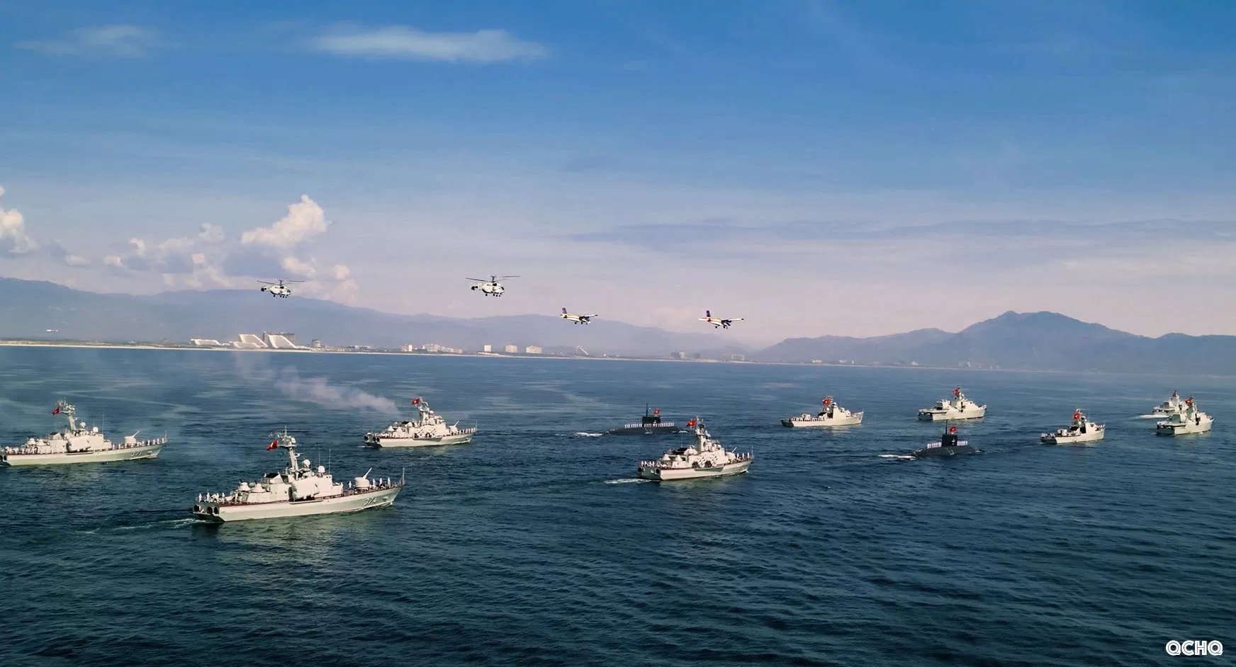 Lực lượng vũ trang trên biển phô diễn sức mạnh trong diễu binh kỷ niệm 80 năm Quốc khánh