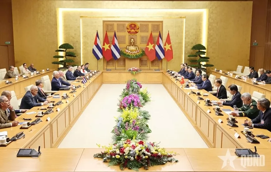 Thủ tướng Phạm Minh Chính hội kiến Bí thư Thứ nhất, Chủ tịch nước Cộng hòa Cuba Miguel Díaz-Canel Bermúdez