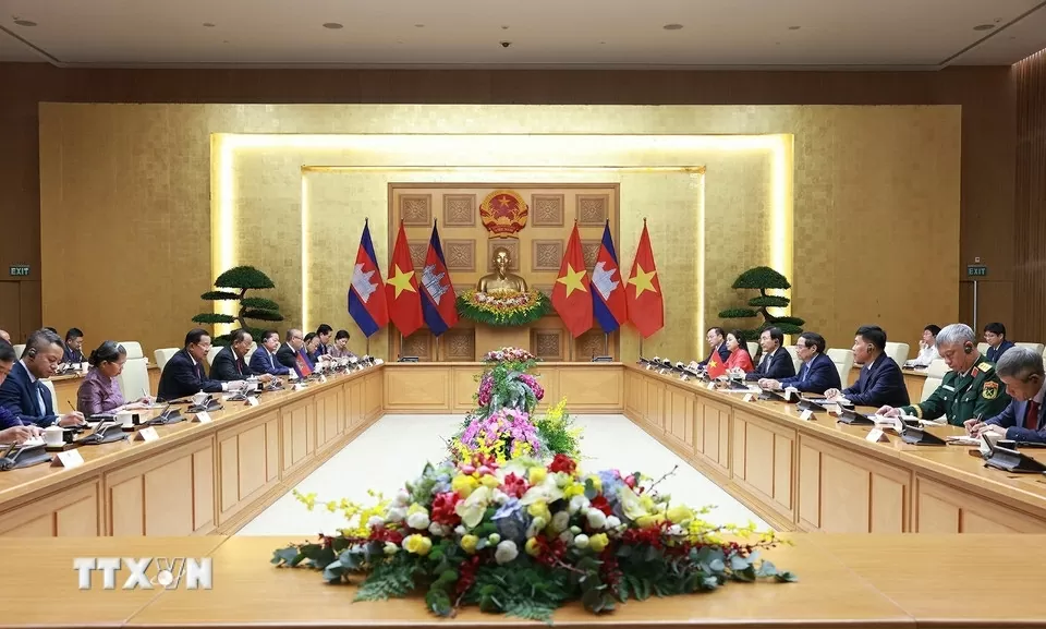 Thủ tướng Phạm Minh Chính hội kiến Chủ tịch Đảng Nhân dân Campuchia, Chủ tịch Thượng viện Campuchia Hun Sen Thủ tướng Phạm Minh Chính hội kiến Chủ tịch Đảng Nhân dân Campuchia, Chủ tịch Thượng viện Campuchia Hun Sen