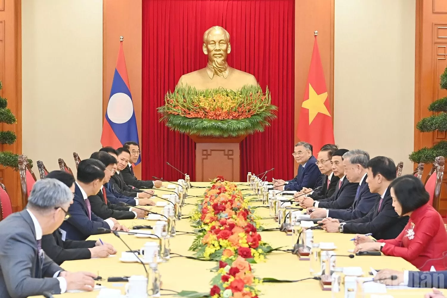 Quang cảnh cuộc tiếp tại Trụ sở Trung ương Đảng.