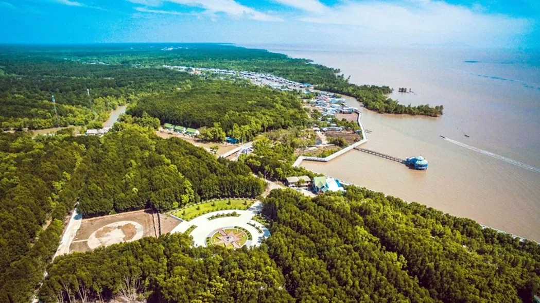 Vườn Quốc gia Mũi Cà Mau nhìn từ trên cao. (Ảnh: Trọng Đạt) Vườn Quốc gia Mũi Cà Mau nhìn từ trên cao. (Ảnh: Trọng Đạt)