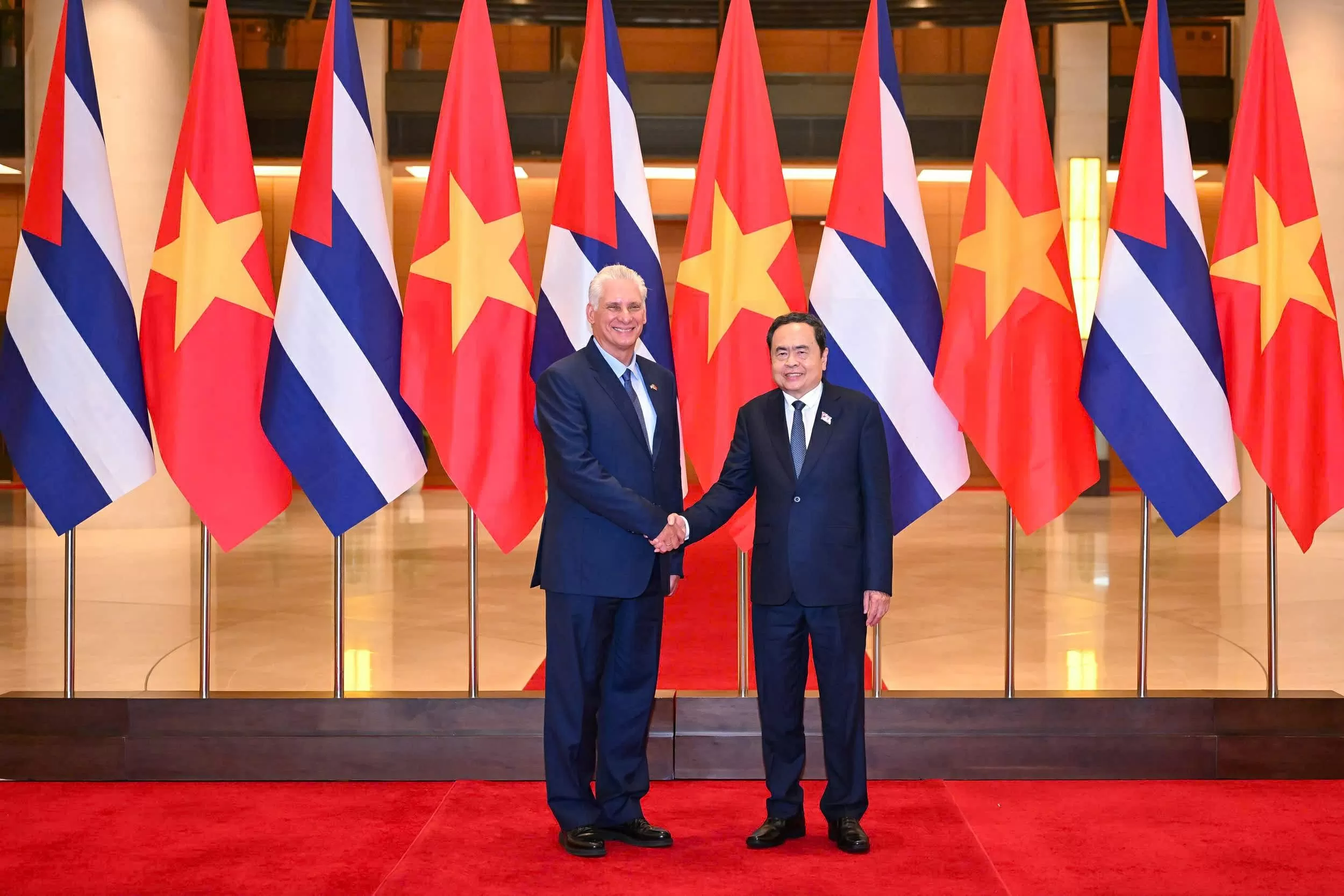 Chủ tịch Quốc hội Trần Thanh Mẫn hội kiến Bí thư thứ Nhất, Chủ tịch nước Cuba Miguel Diaz-Canel Bermudez