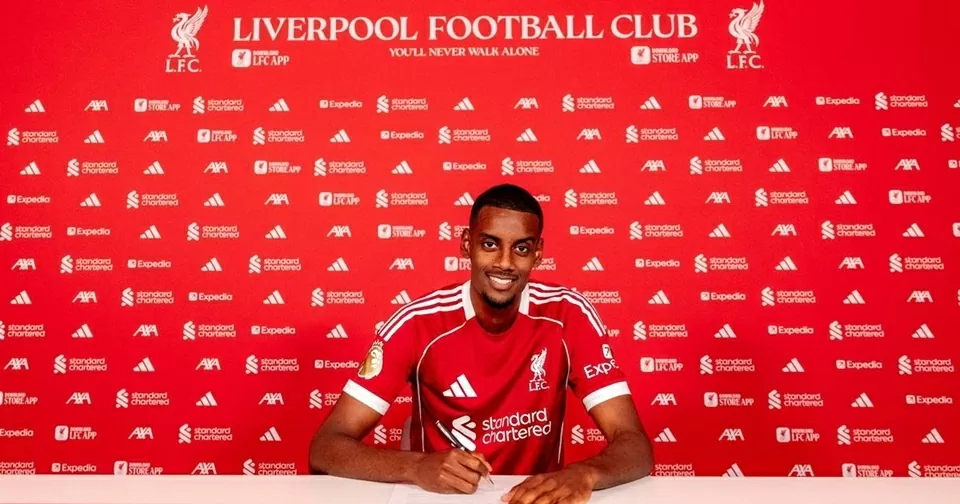 Alexander Isak nhận số áo ‘không may mắn’ ở Liverpool Alexander Isak nhận số áo ‘không may mắn’ ở Liverpool