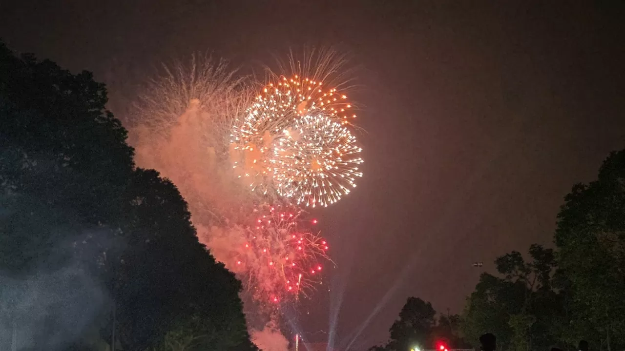 Bắc Ninh: Chương trình nghệ thuật và pháo hoa thắp sáng bầu trời Kinh Bắc trong ngày Tết Độc lập Bắc Ninh: Chương trình nghệ thuật và pháo hoa thắp sáng bầu trời Kinh Bắc trong ngày Tết Độc lập