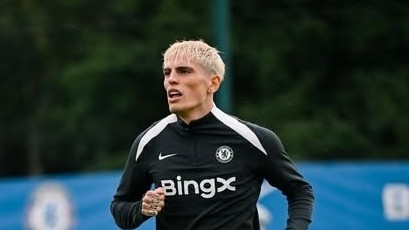 Alejandro Garnacho rời Man Utd đến Chelsea theo lời khuyên của Messi